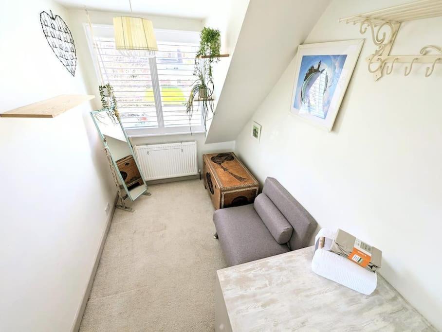 Spacious Lovely 3 Bed House In Keyworth Nottingham Suit Contractors Or Family Екстер'єр фото
